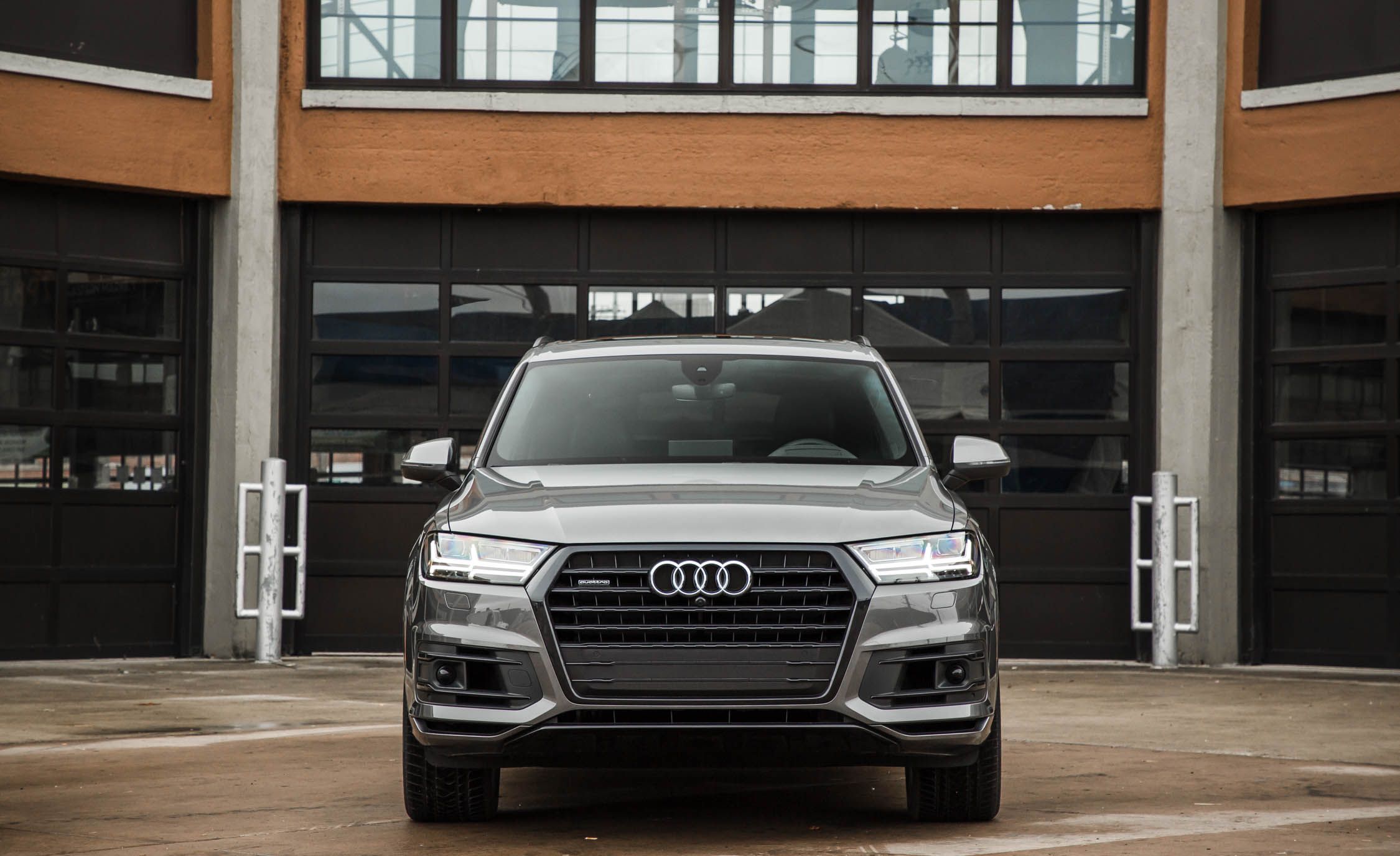 2014 audi q7 review car and driver