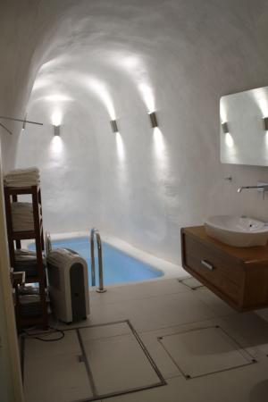 dreams luxury suites santorini reviews